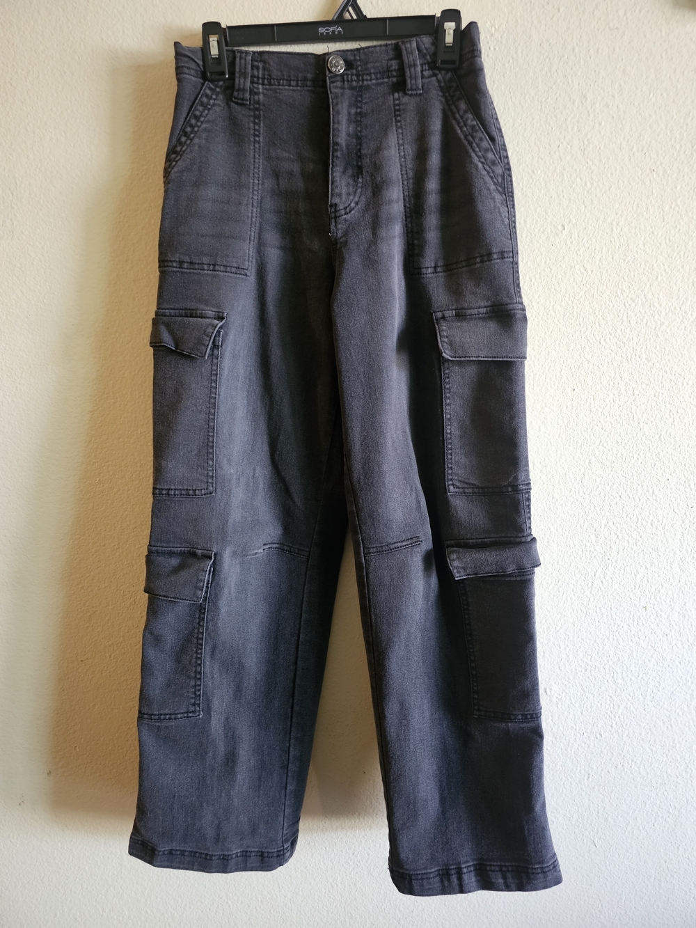 Women's Boyfriend Cargo Jeans in Charcoal Gray